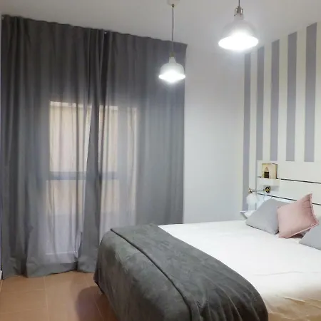 Rosa Vila Puerto del Rosario (Fuerteventura)